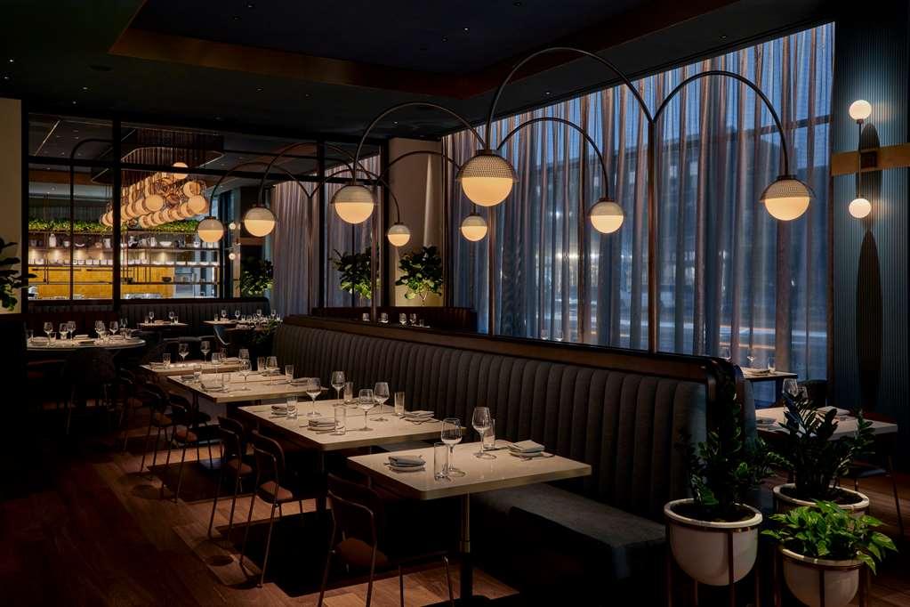 The Godfrey Detroit Curio Collection By Hilton酒店 餐厅 照片